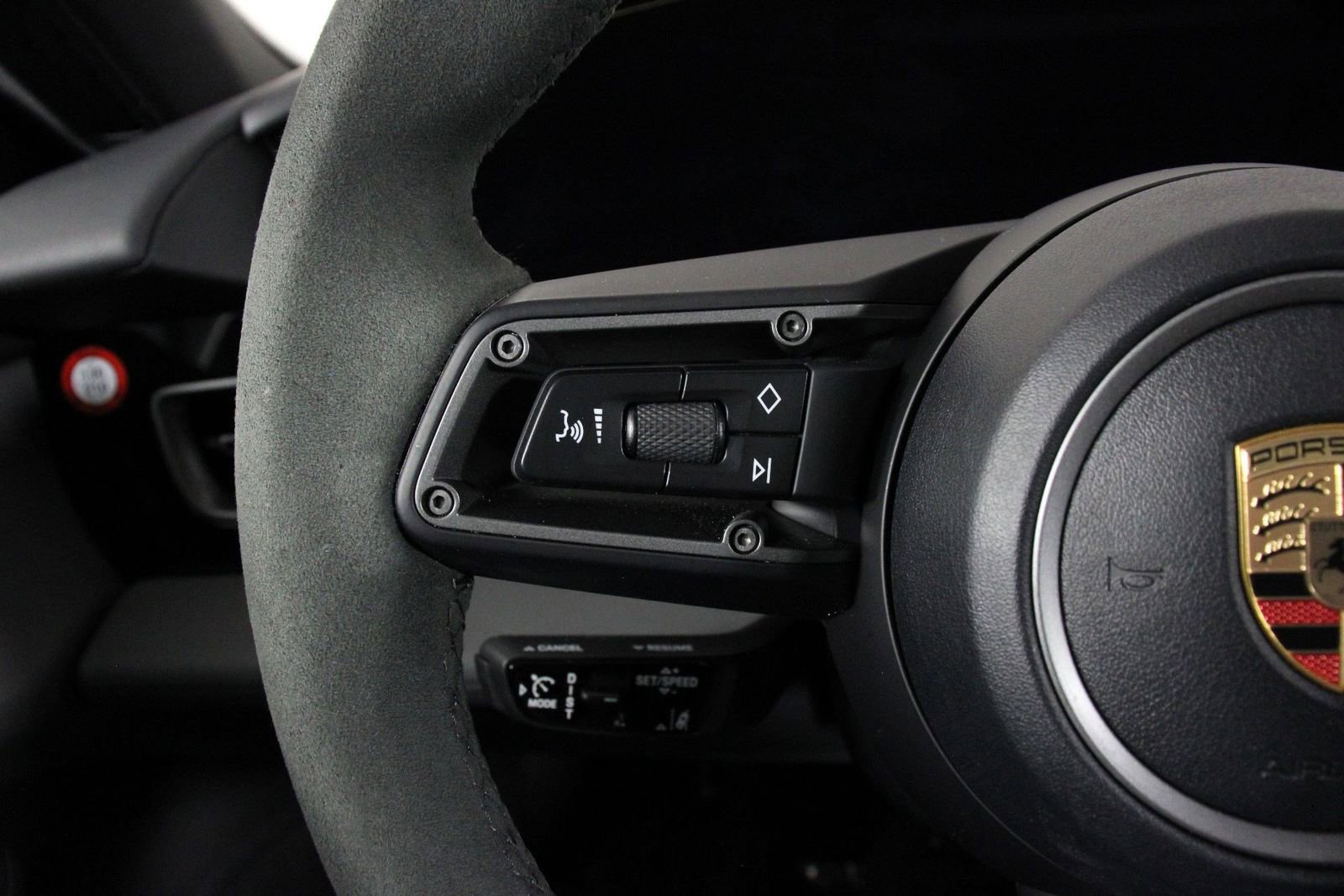 Certified 2025 Porsche Taycan 4 Cross Turismo image 14