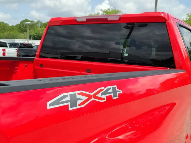 Certified 2023 Chevrolet Silverado 1500 Custom AWD/4WD image 10