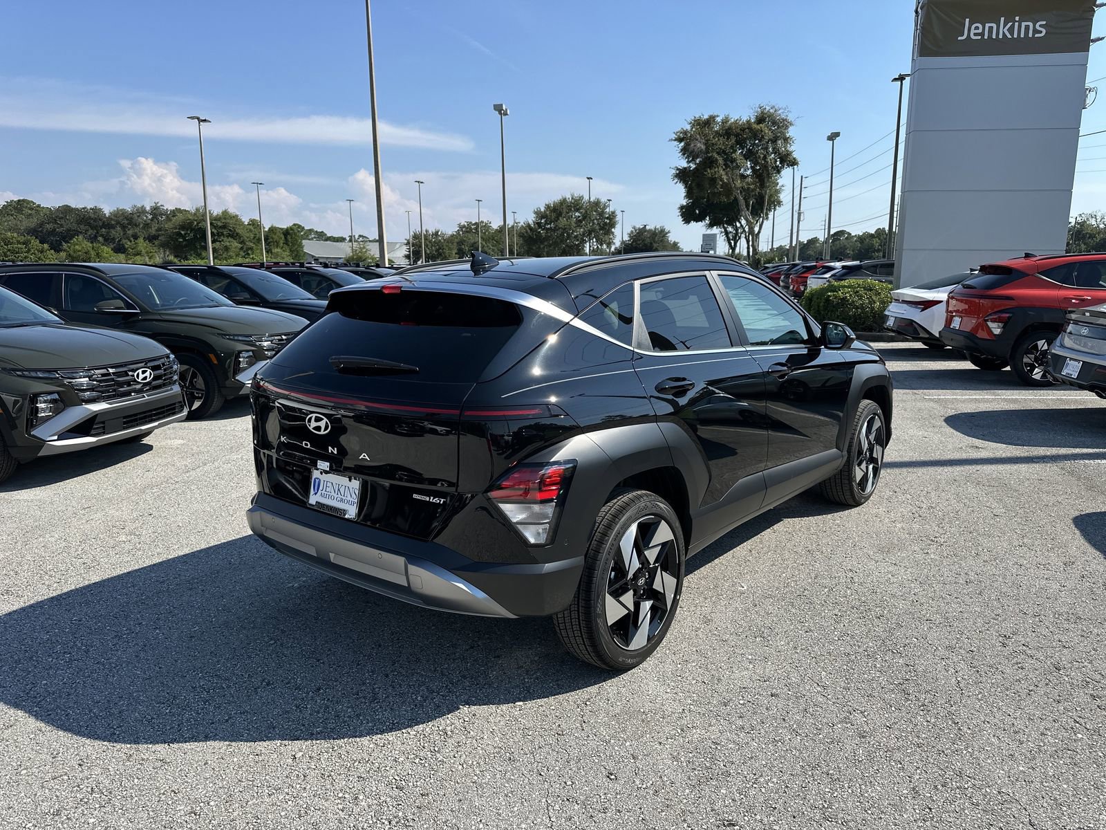 New 2026 Hyundai Kona Limited image 3