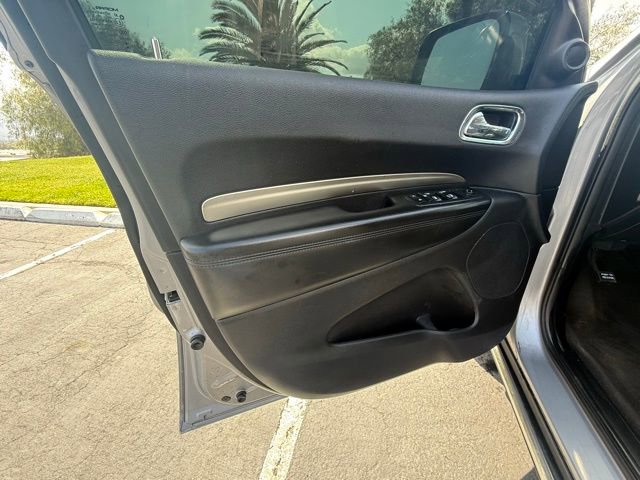 Used 2017 Dodge Durango SXT w/ 3rd Row Seating Group image 8