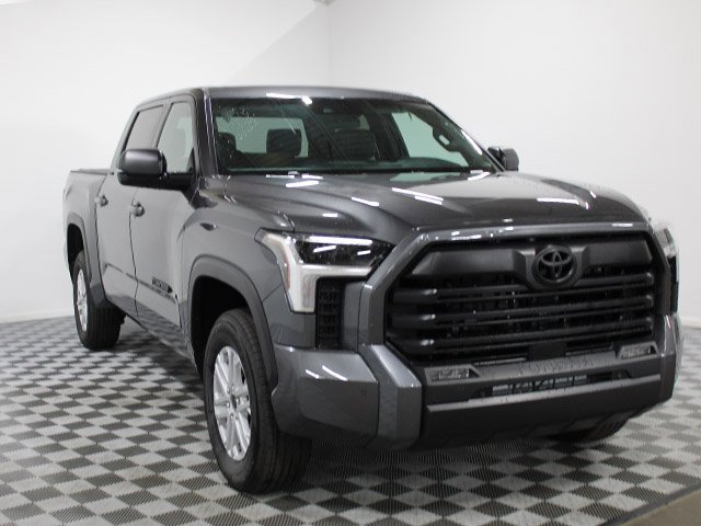 New 2026 Toyota Tundra SR5 image 3