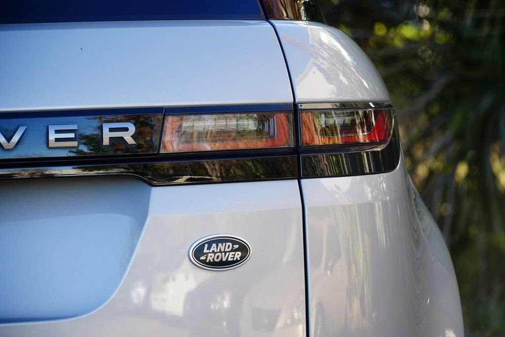Used 2021 Land Rover Range Rover Evoque R-Dynamic S AWD/4WD image 8