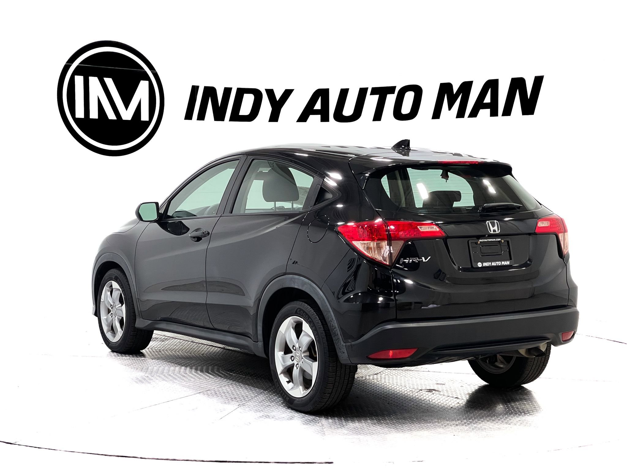 Used 2017 Honda HR-V LX image 6