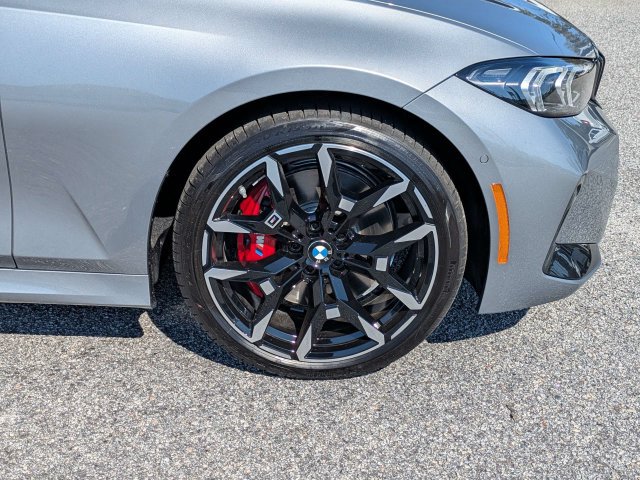 New 2026 BMW 330i Sedan w/ M Sport Package RWD image 12