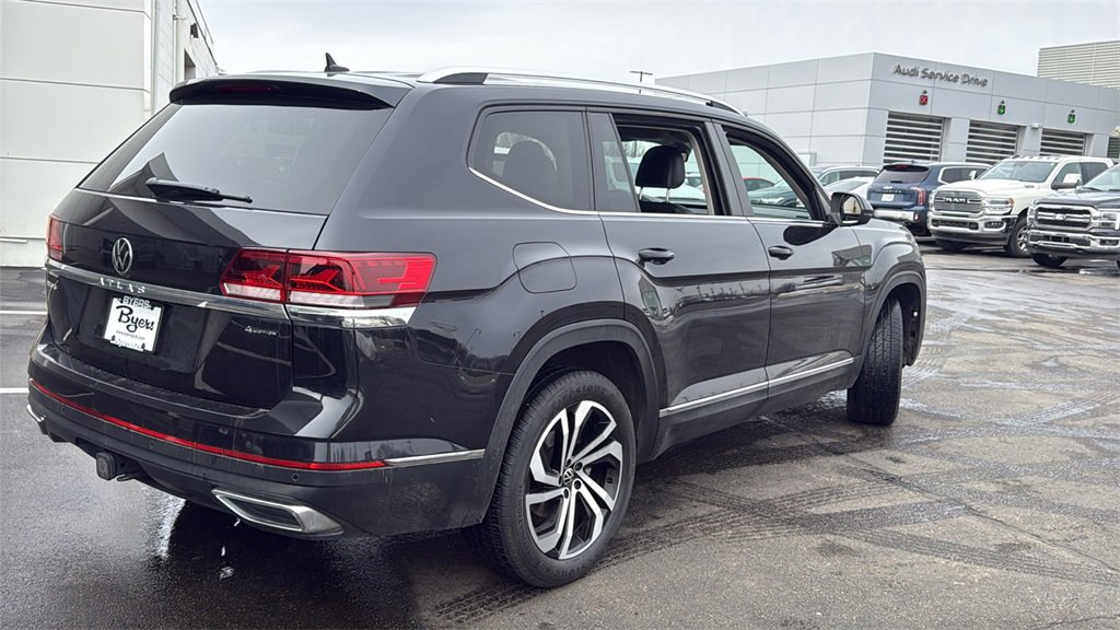 Used 2023 Volkswagen Atlas SEL image 3