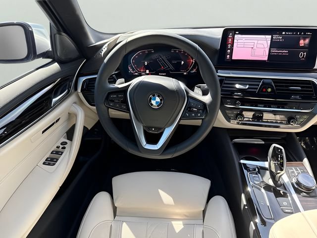 Certified 2023 BMW 540i xDrive w/ Executive Package AWD/4WD image 13