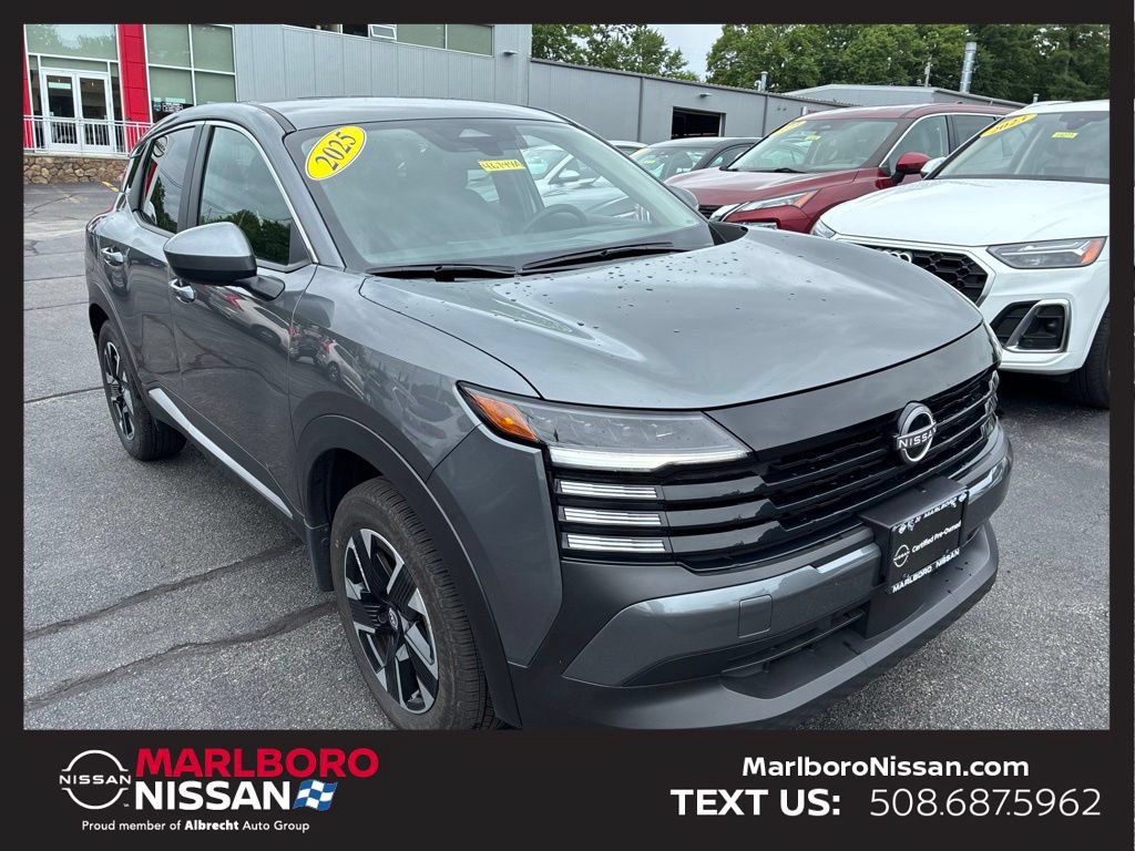 Certified 2025 Nissan Kicks SV AWD/4WD image 1