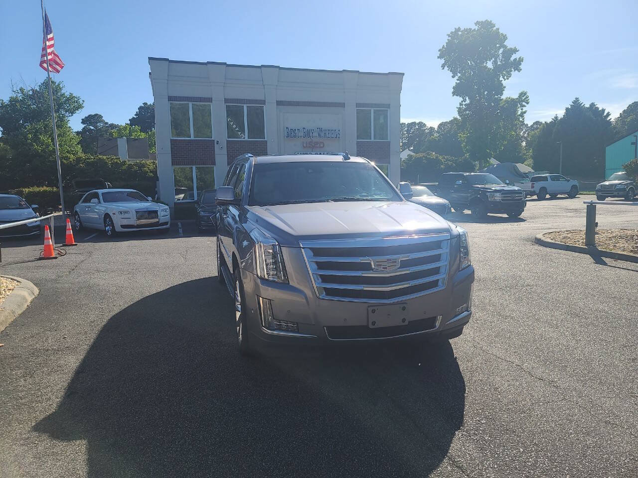 Used 2019 Cadillac Escalade Luxury