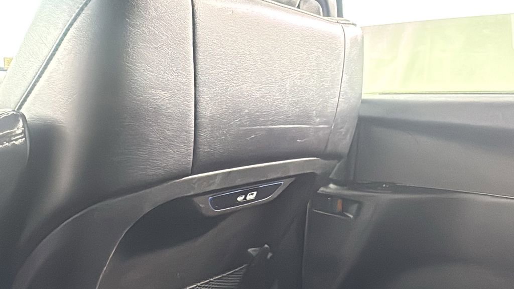 Used 2025 Chrysler Pacifica Select FWD image 41