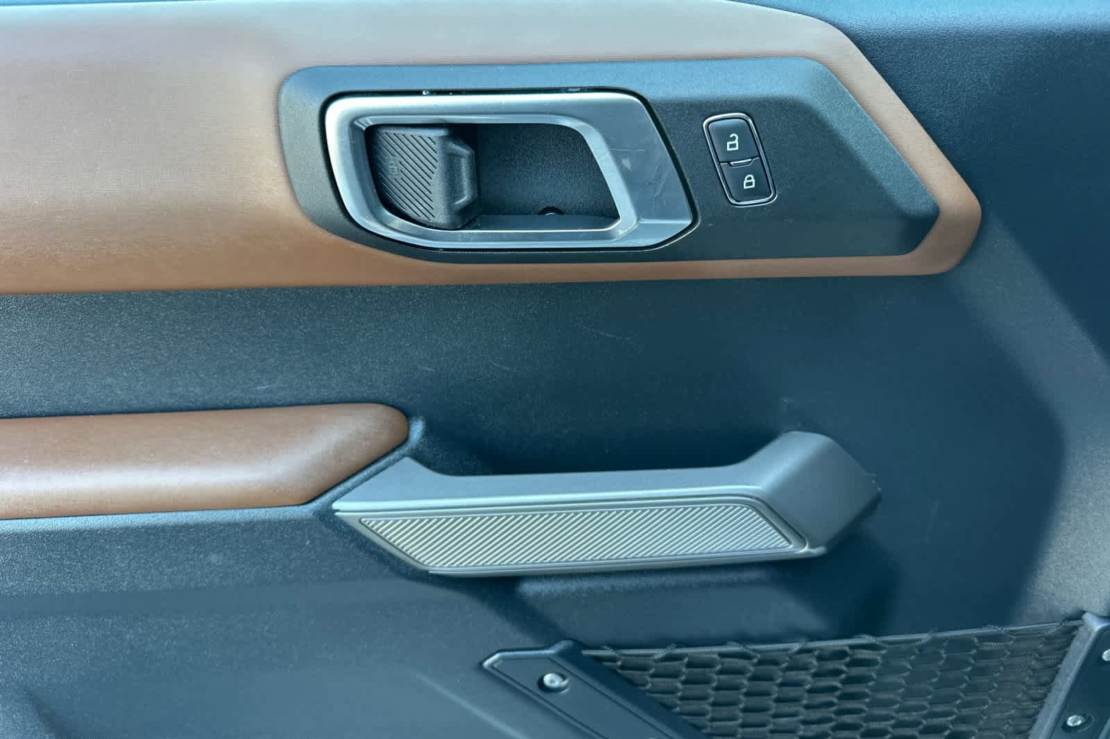 Used 2022 Ford Bronco Outer Banks image 12