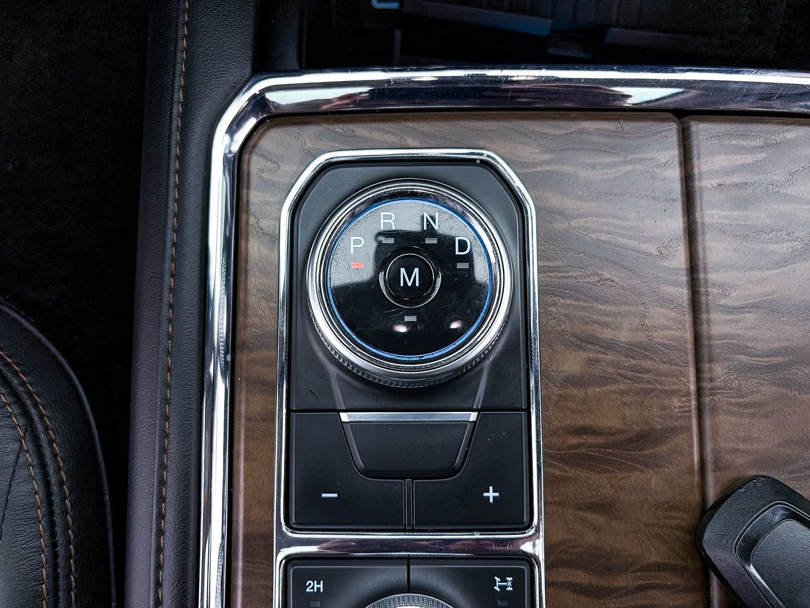 Used 2019 Ford Expedition Max Platinum AWD/4WD image 33