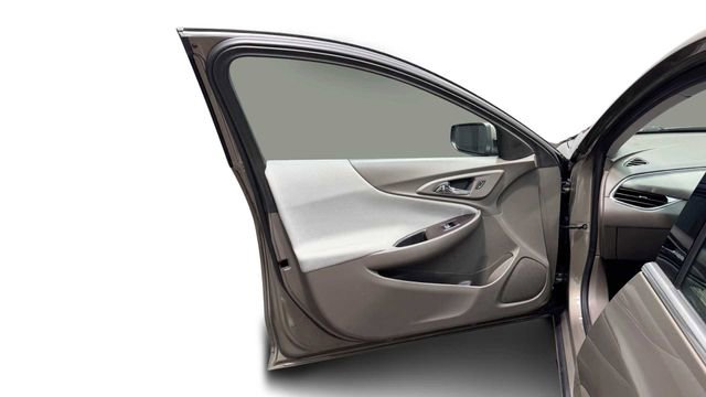 Used 2020 Chevrolet Malibu LT image 10