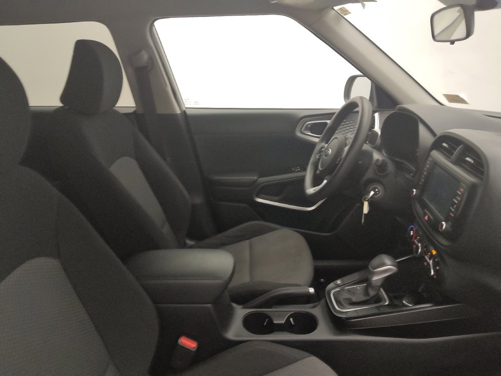 Used 2021 Kia Soul LX FWD image 21