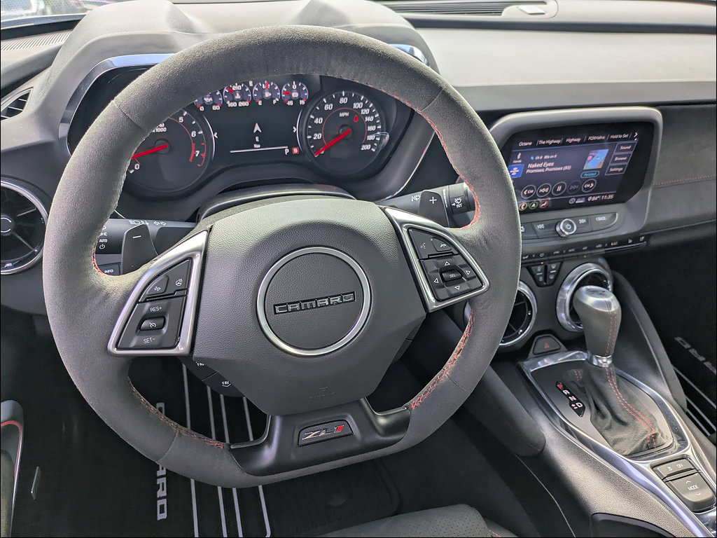 Used 2020 Chevrolet Camaro ZL1 RWD image 24