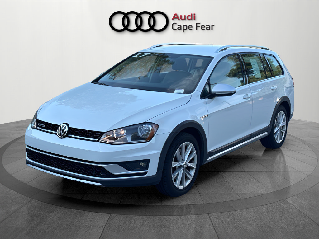 Used 2017 Volkswagen Golf Alltrack S AWD/4WD image 1
