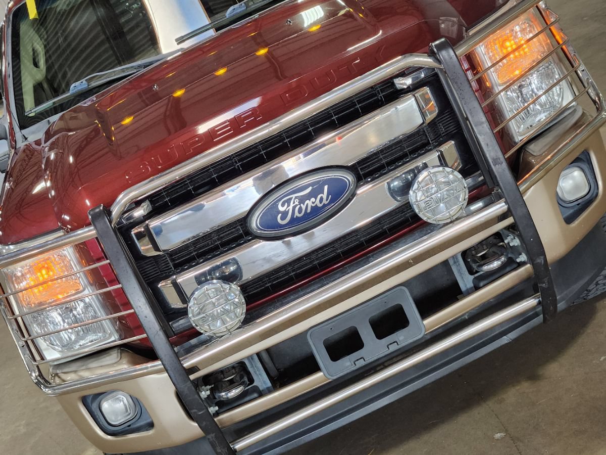 Used 2011 Ford F250 King Ranch w/ King Ranch w/Chrome Pkg AWD/4WD image 19