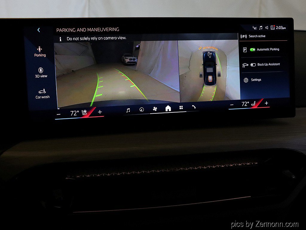 Certified 2025 BMW 330i xDrive Sedan image 21