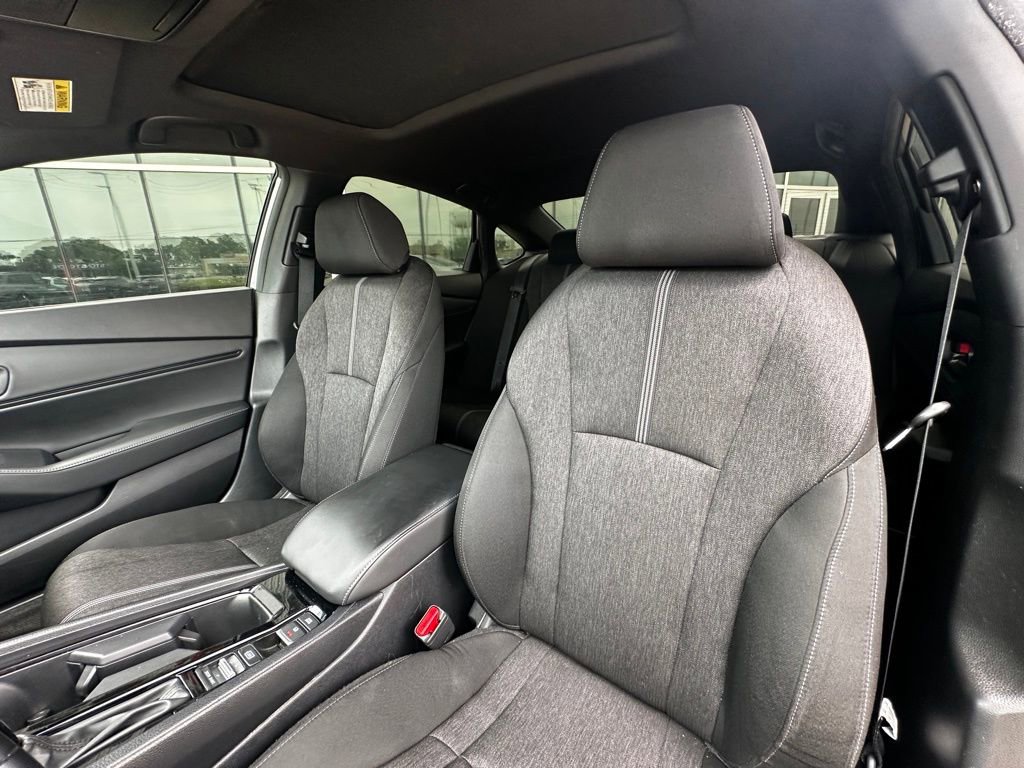 Used 2023 Honda Accord Sport image 11