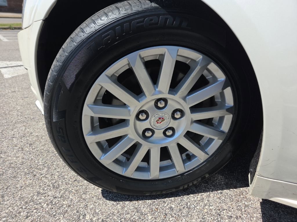 Used 2013 Cadillac CTS Luxury w/ Wood Trim Package image 8