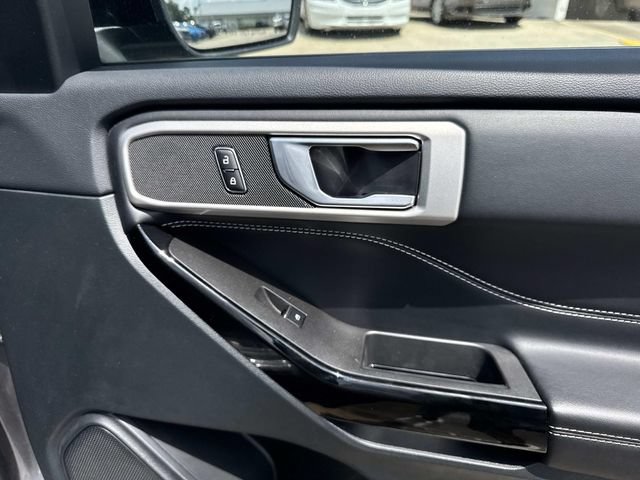 Used 2024 Ford Explorer ST AWD/4WD image 21