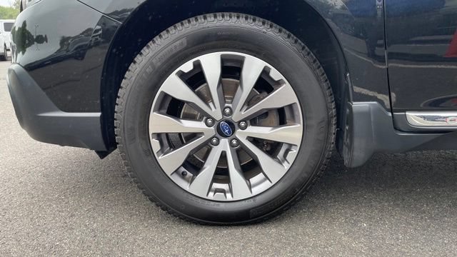 Used 2017 Subaru Outback 3.6R Touring AWD/4WD image 35
