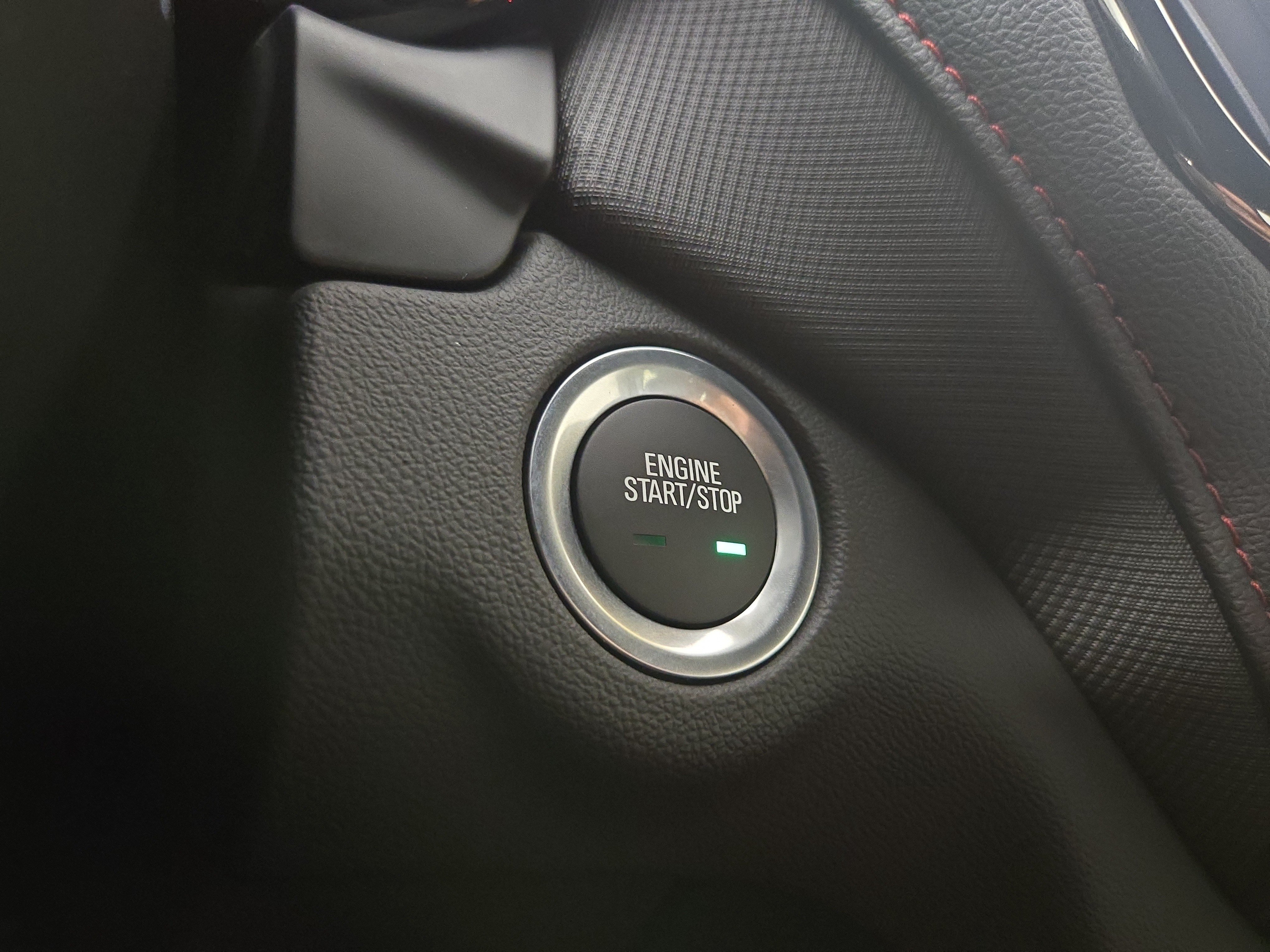 Certified 2024 Chevrolet Equinox RS FWD image 24
