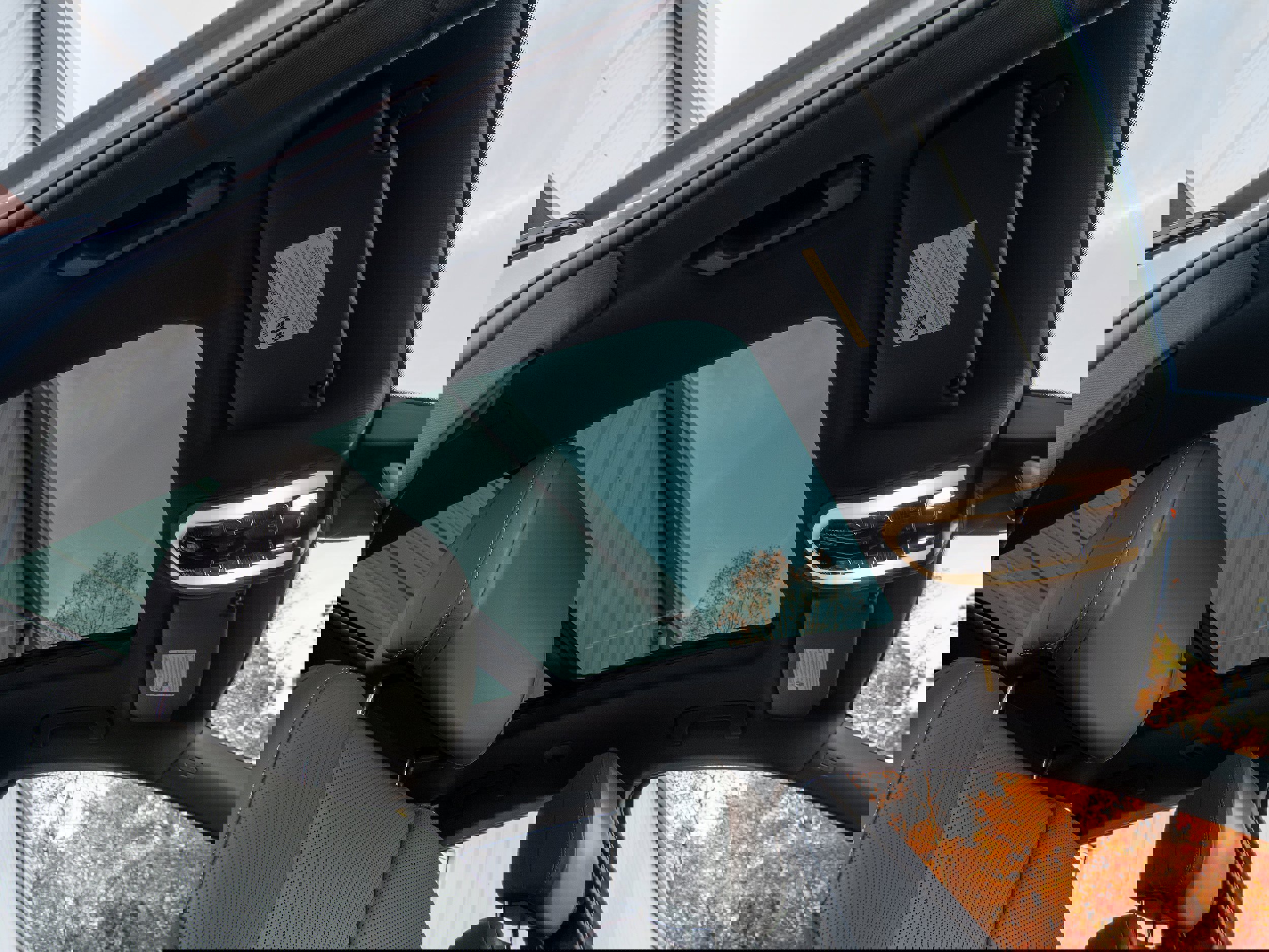 Used 2023 Porsche Macan image 41