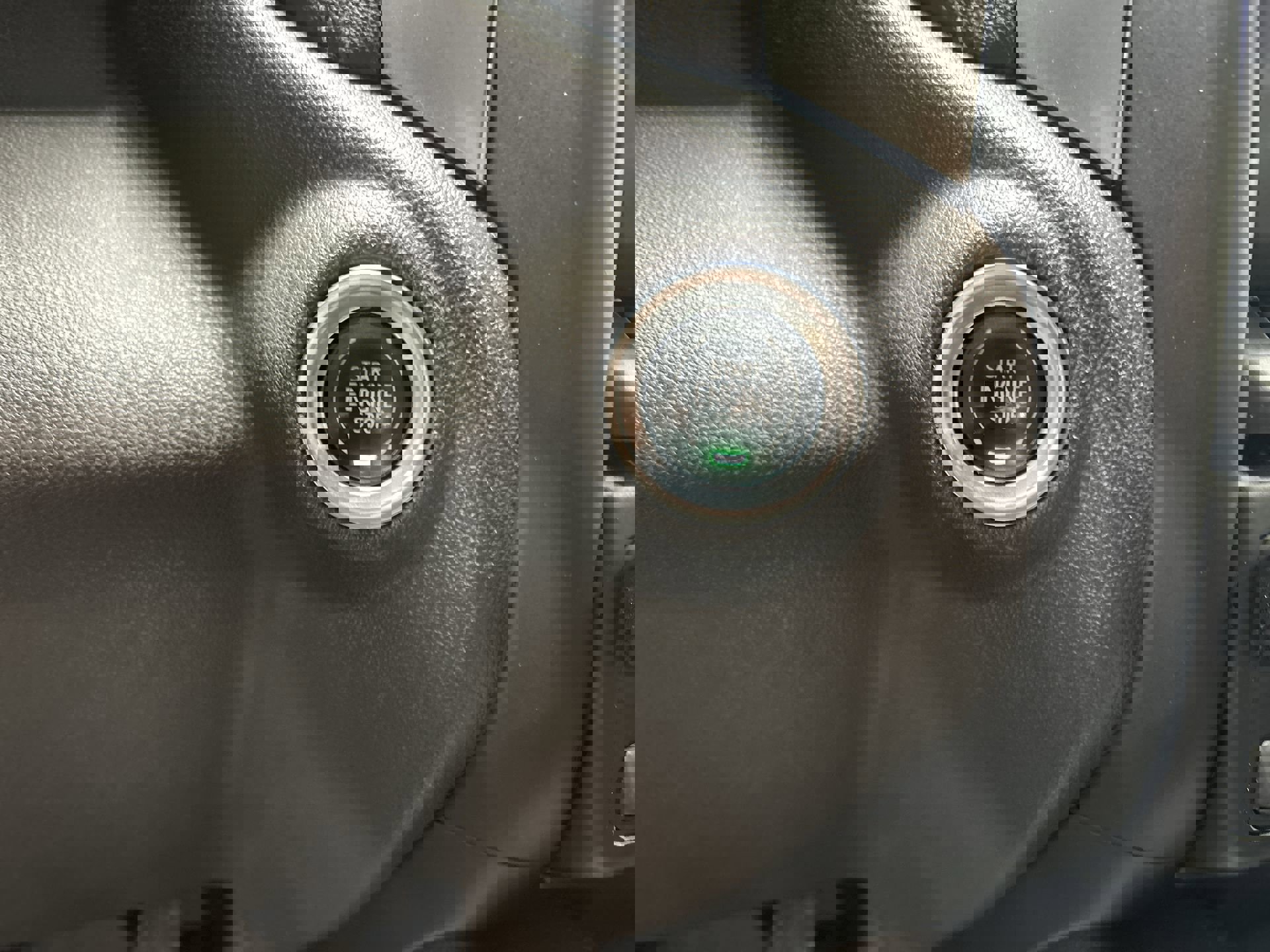 Certified 2021 Chevrolet Silverado 1500 LTZ w/ LTZ Convenience Package II image 18