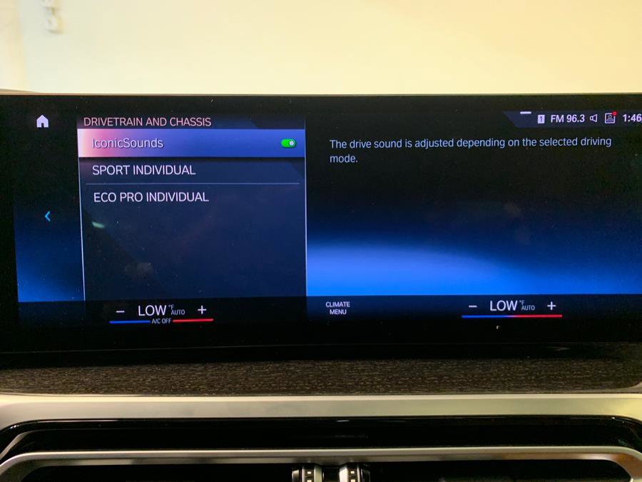 Used 2023 BMW M340i xDrive image 40