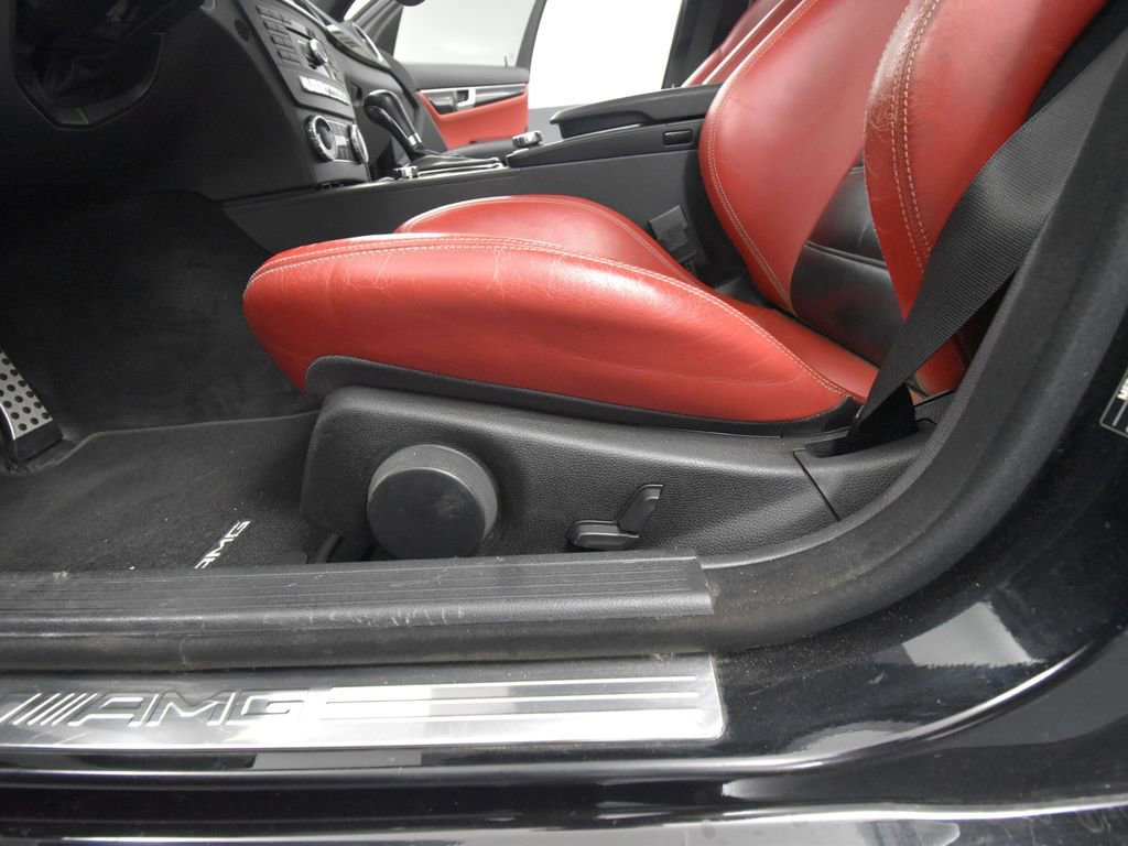 Used 2014 Mercedes-Benz C 63 AMG Sedan image 19