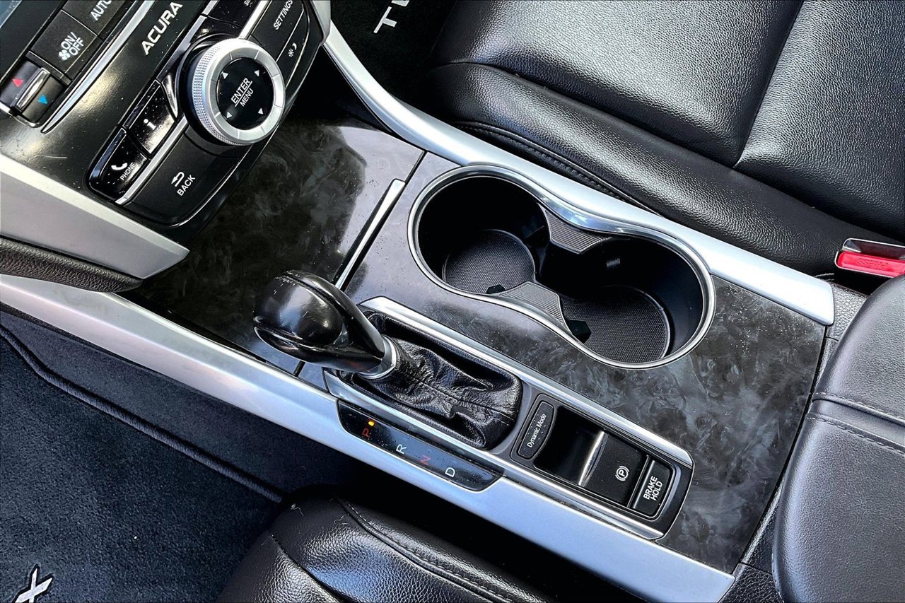 Used 2020 Acura TLX image 19