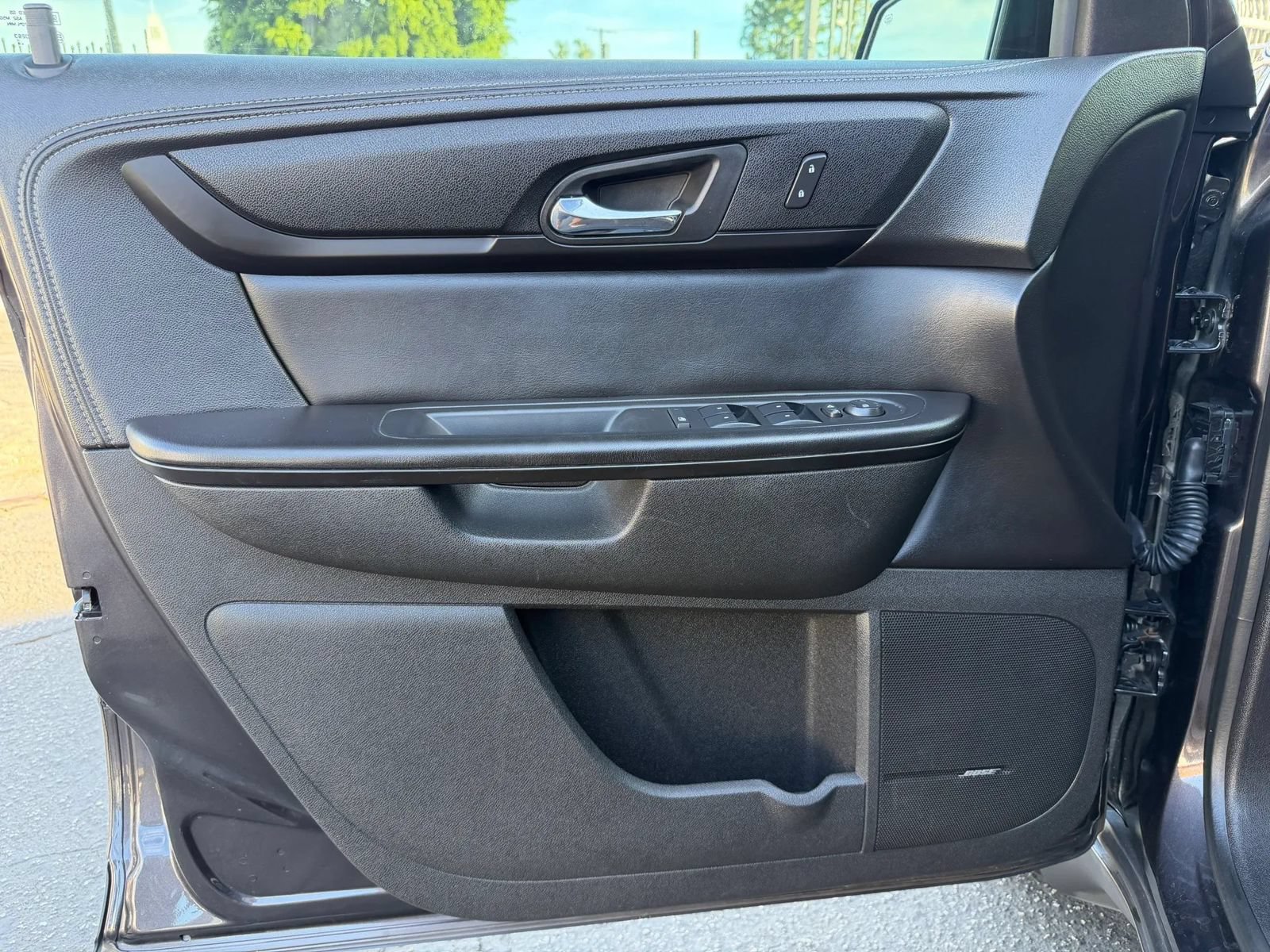 Used 2015 Chevrolet Traverse LT FWD image 27