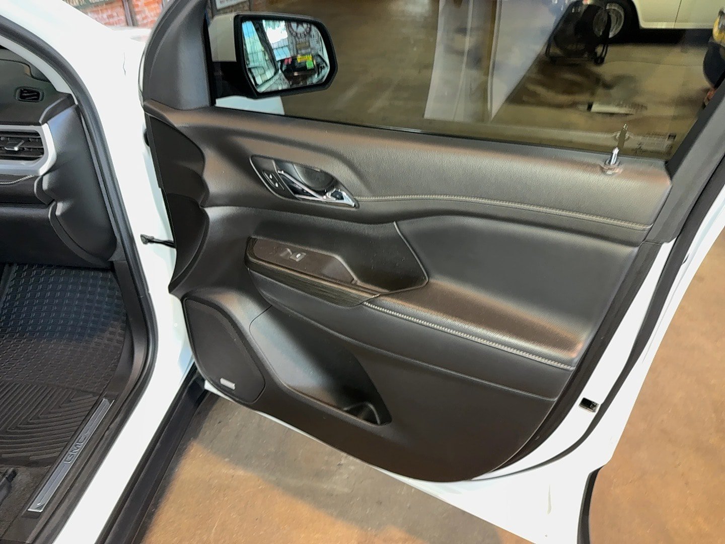 Used 2019 GMC Acadia SLT w/ LPO, Black Accent Package AWD/4WD image 95