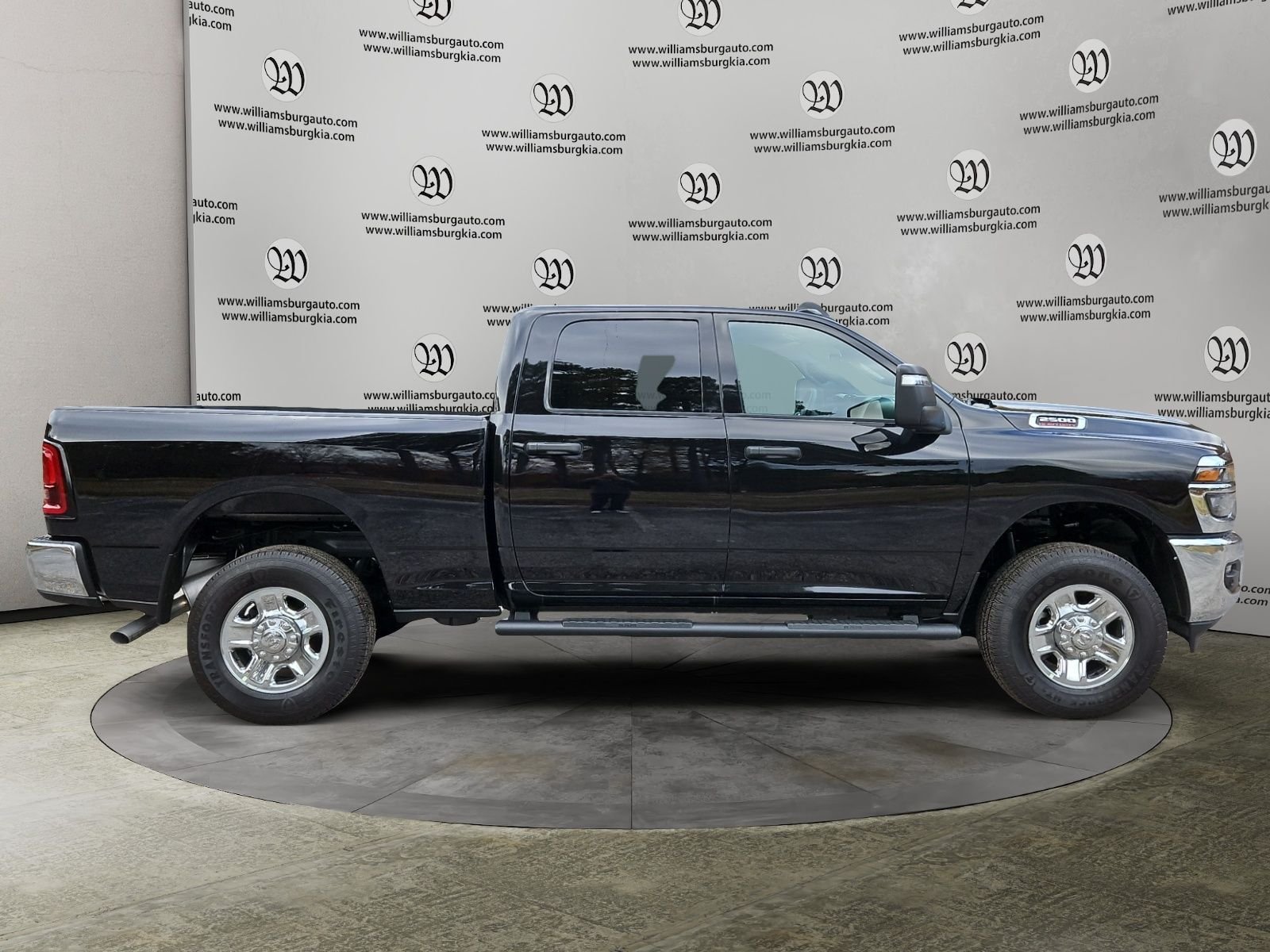 New 2026 RAM 2500 Tradesman AWD/4WD image 6