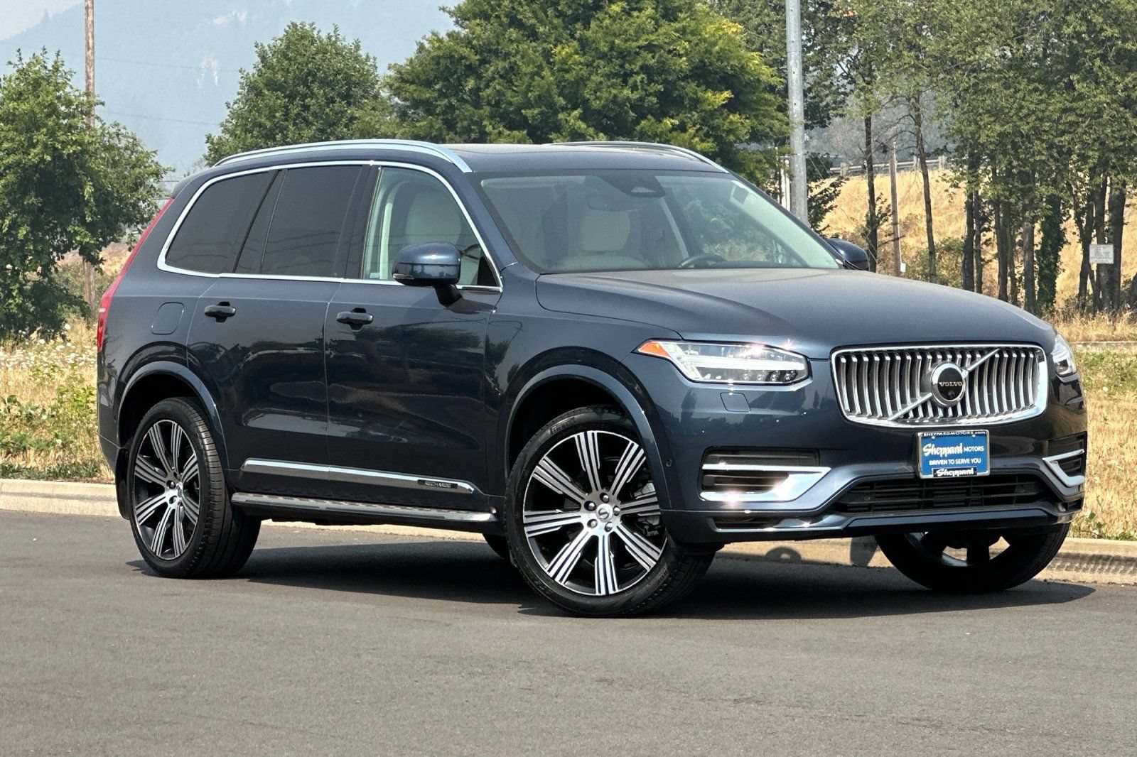 Used 2023 Volvo XC90 T8 Plus