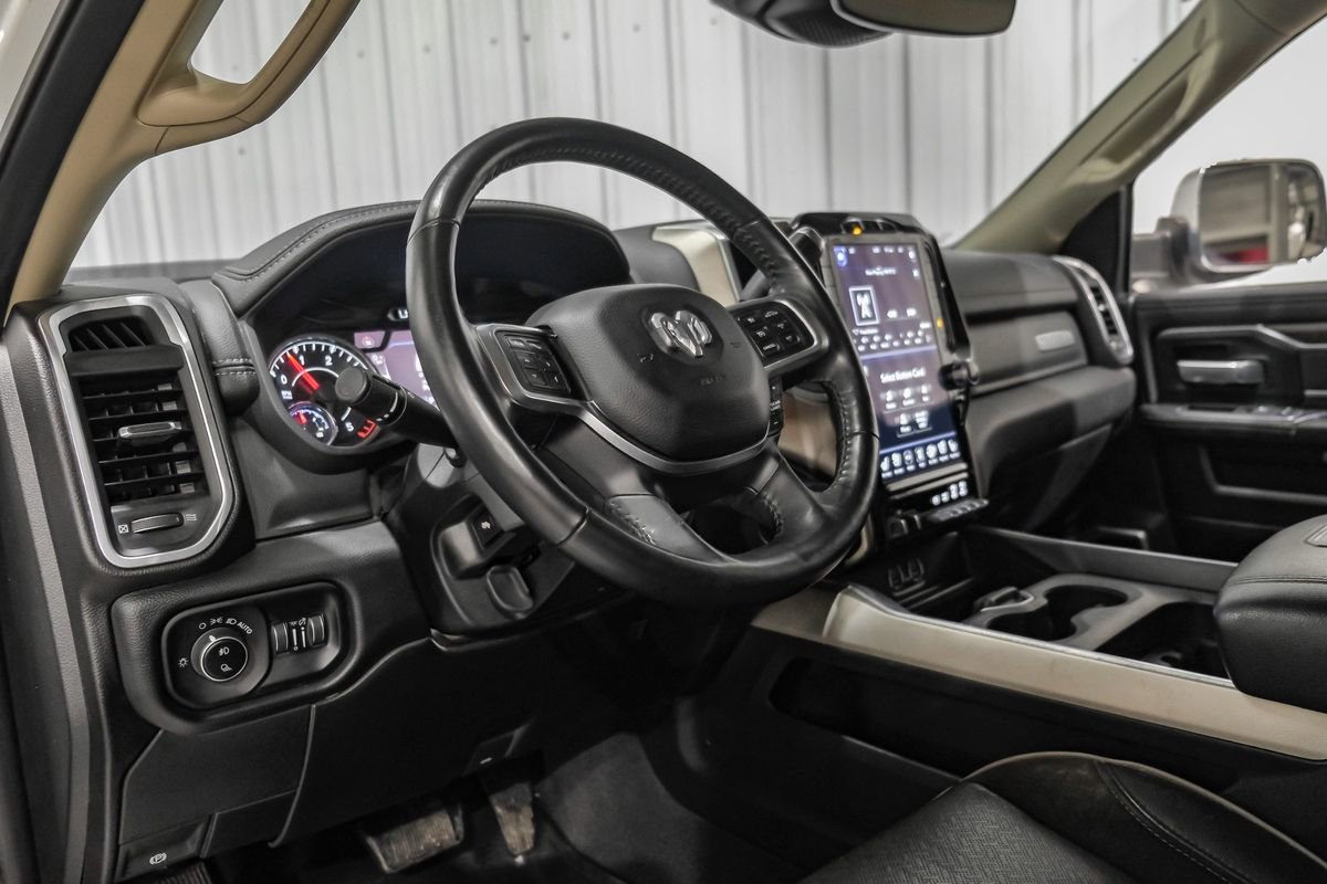 Used 2020 RAM 3500 Laramie image 15