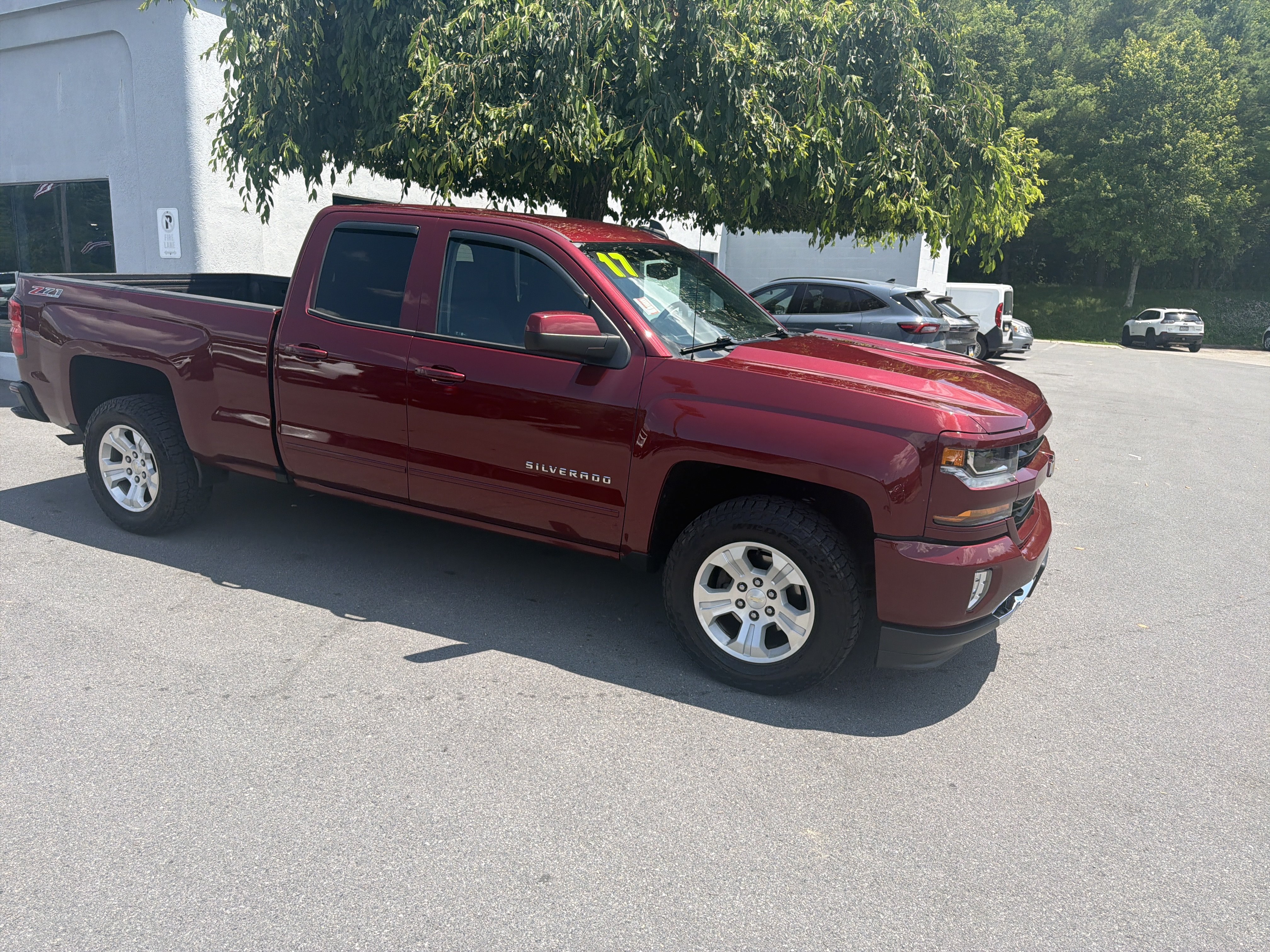 Used 2017 Chevrolet Silverado 1500 LT w/ All Star Edition AWD/4WD video 1