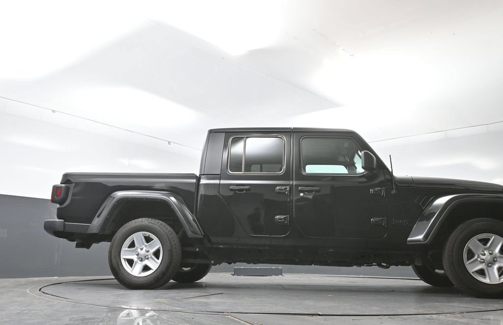 Used 2023 Jeep Gladiator Sport AWD/4WD image 49
