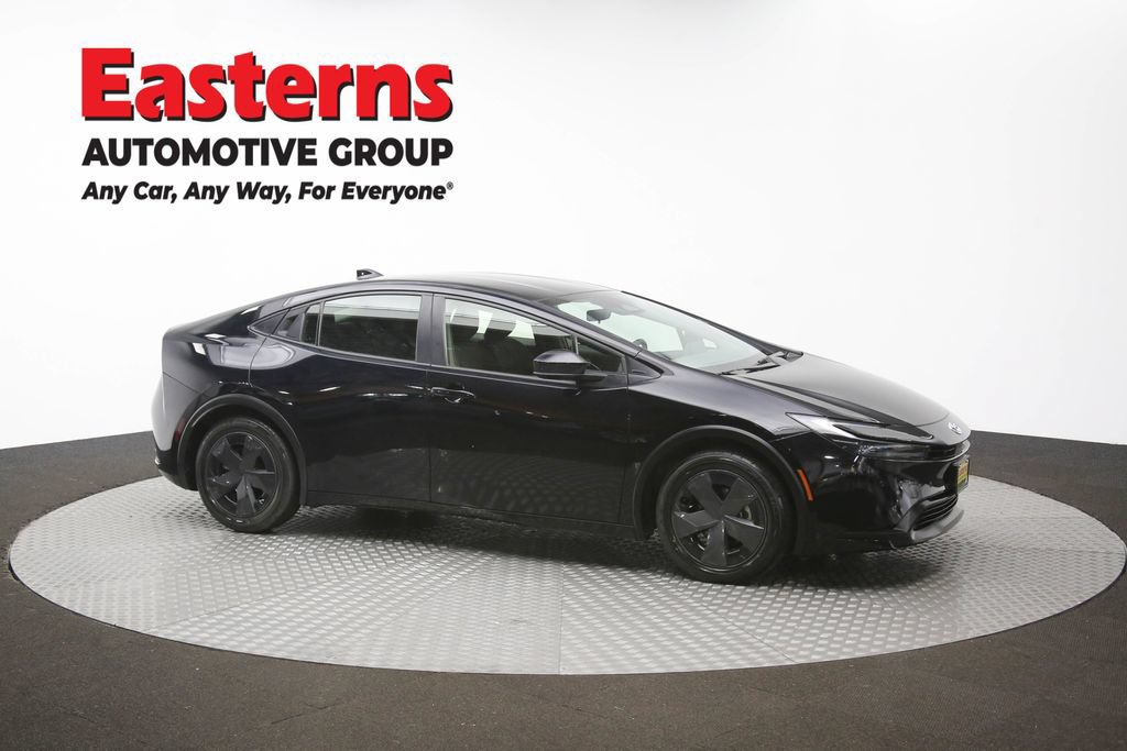Used 2023 Toyota Prius LE FWD image 45