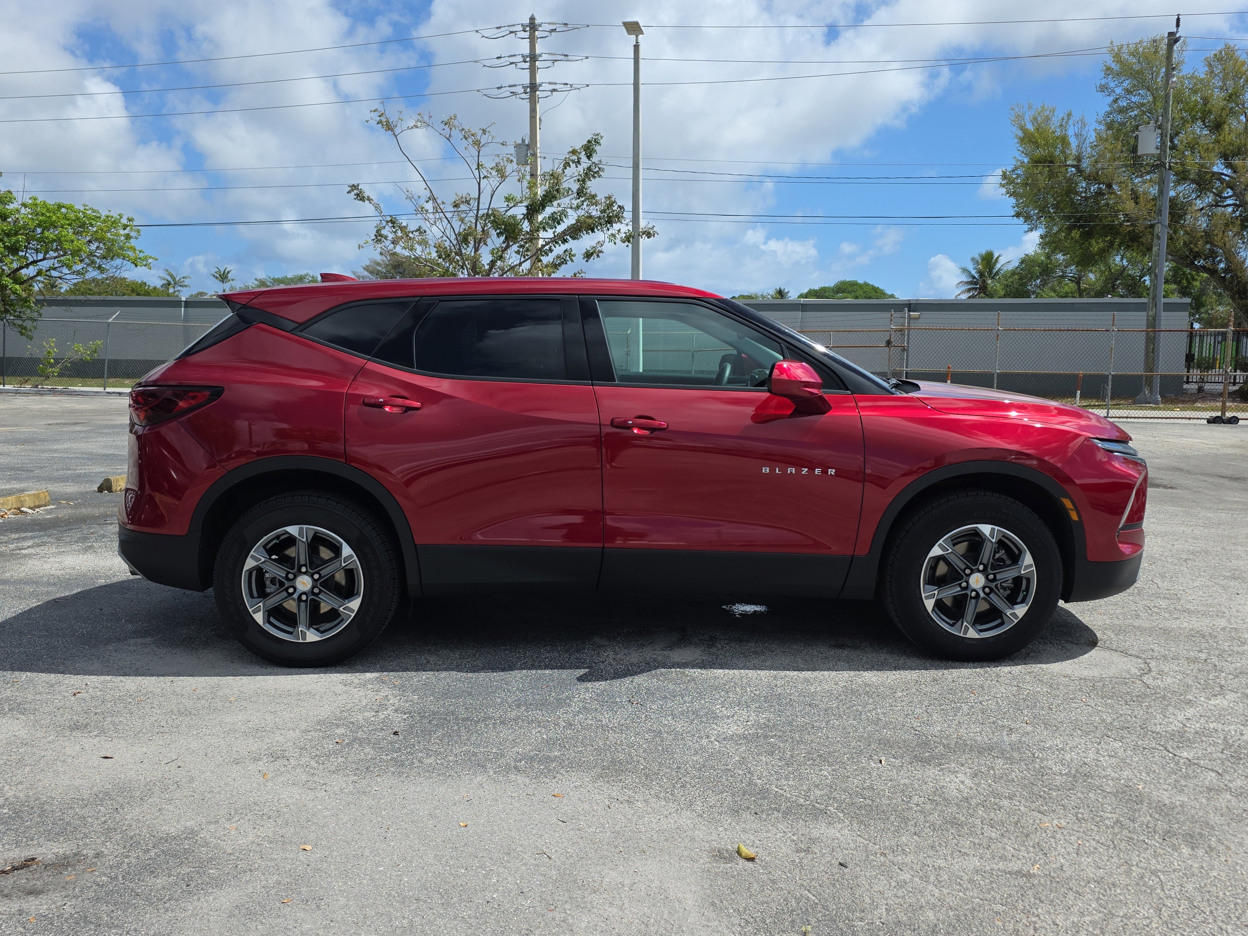 Used 2025 Chevrolet Blazer LT image 8