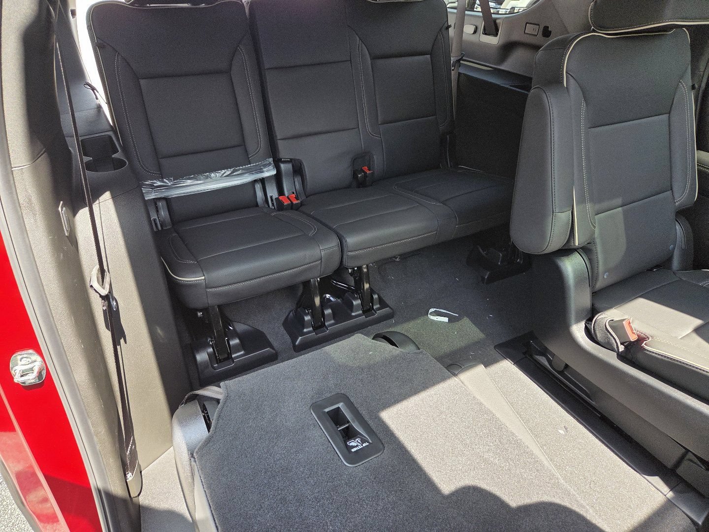 New 2026 GMC Yukon XL Elevation w/ Technology Package AWD/4WD image 26