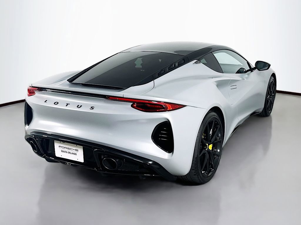 Used 2025 Lotus Emira image 9