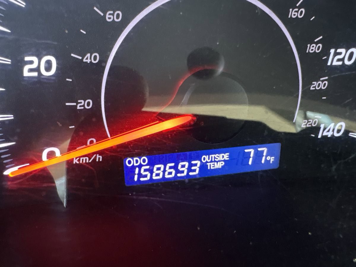 Used 2011 Toyota Camry LE image 20