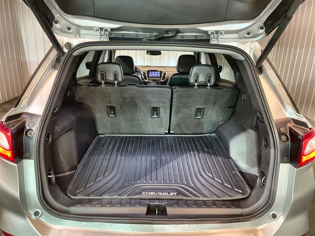 Used 2020 Chevrolet Equinox Premier image 24