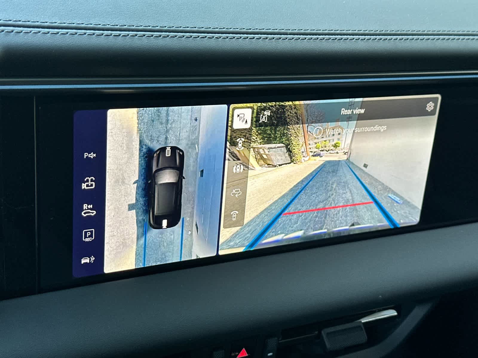 New 2026 Porsche Macan Electric RWD image 23