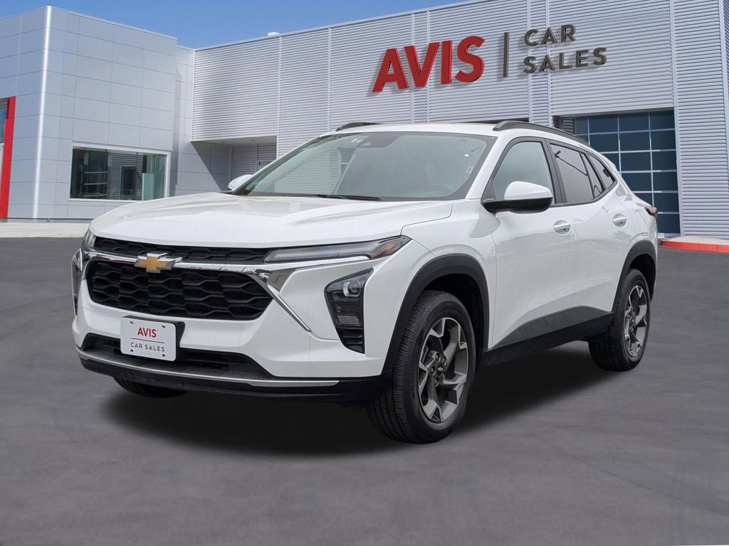 Used 2025 Chevrolet Trax LT w/ LT Convenience Package FWD image 1