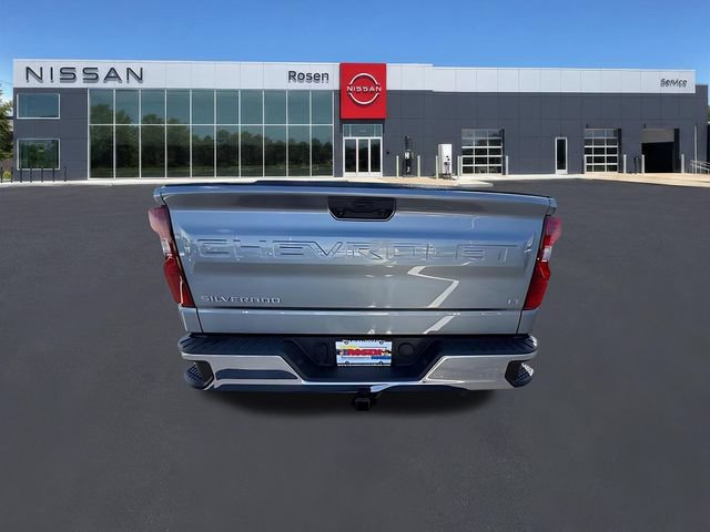 Used 2023 Chevrolet Silverado 1500 LT AWD/4WD image 30