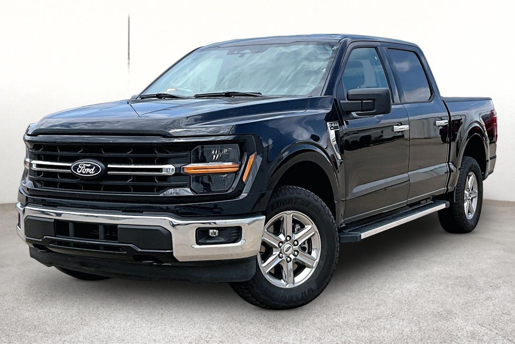 Used 2025 Ford F150 XLT w/ Equipment Group 301A Standard AWD/4WD image 12