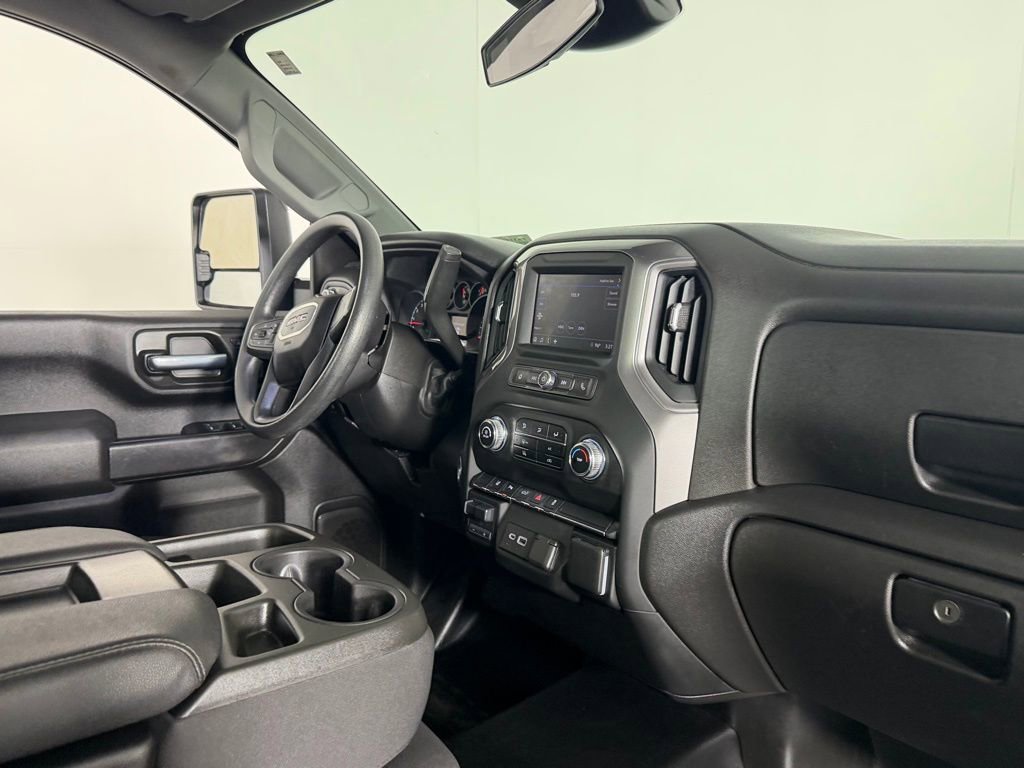 Used 2024 GMC Sierra 2500 Pro w/ Fleet Convenience Package image 31