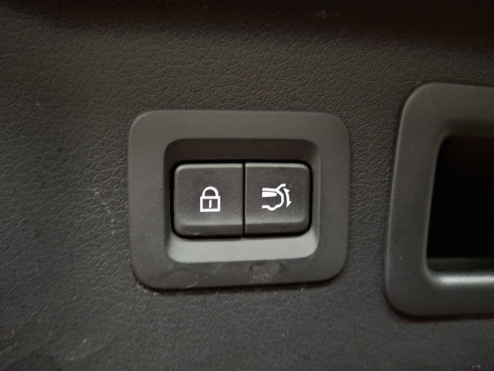 Used 2024 MAZDA CX-90 3.3 Turbo w/ Select Package image 26